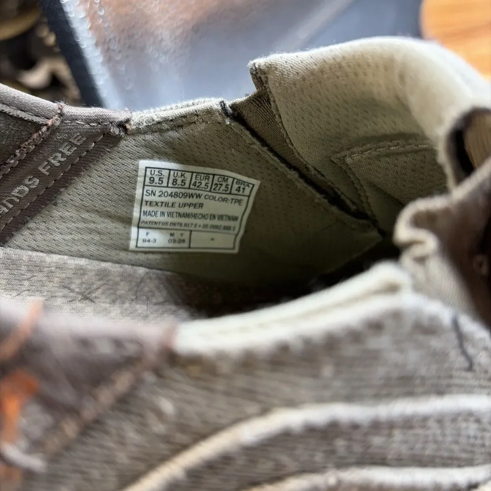 Skechers see pics